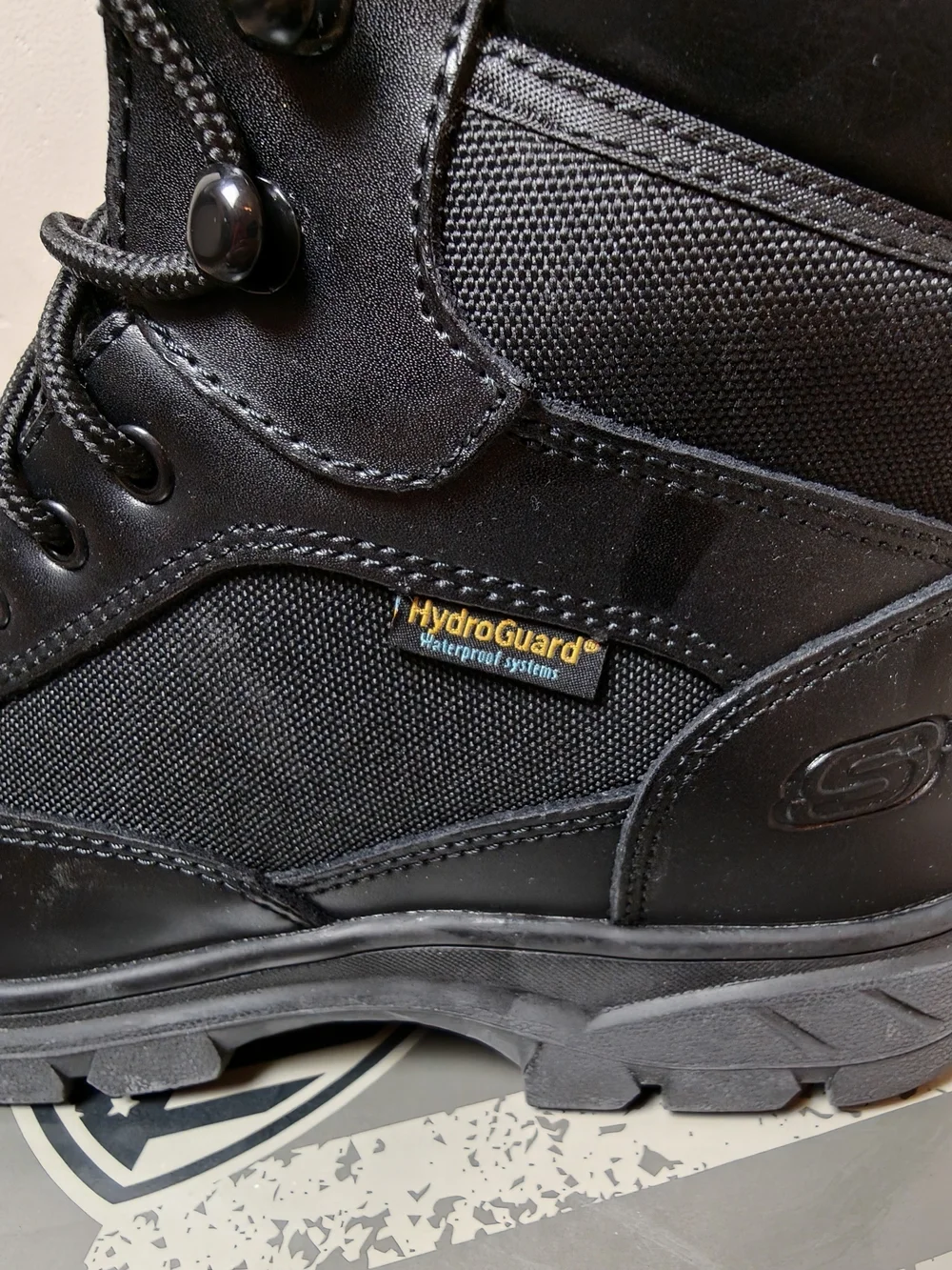 Skechers Tactical Black Leather Waterproof Work Relaxed Fit: Wascana - Benen WP